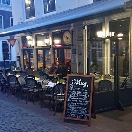 Cafe Restaurant Hotel De Mug Middelburg Eksteriør bilde