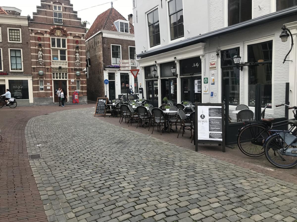 Cafe Restaurant Hotel De Mug Middelburg Eksteriør bilde